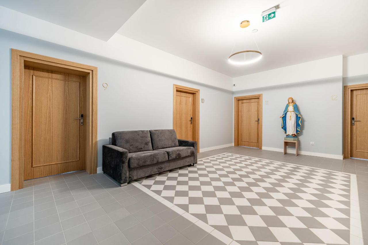 Domus Mariae Gietrzwald Hostel Екстериор снимка